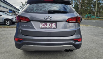 2016 Hyundai Santa Fe  auto low kms 7 seats easy finance 8.jpg